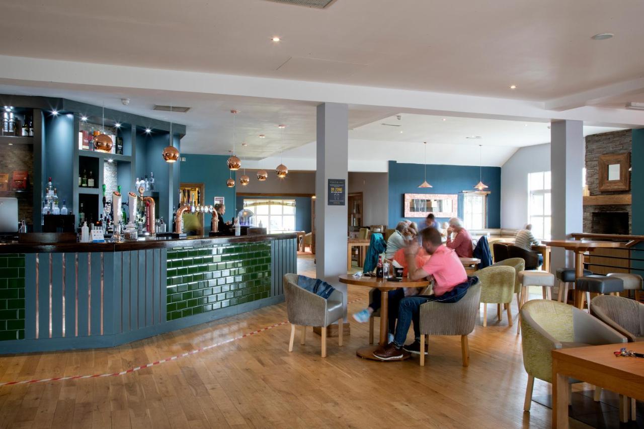 ホテル The Boat House Kilsyth エクステリア 写真